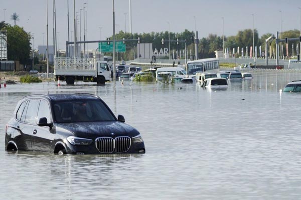 flood in uae taught us many lessons