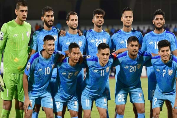 the indian football team is 124 in  fifa  rankings