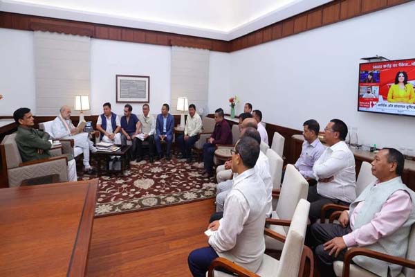 leaders of autonomous councils of ne states meets amit shah