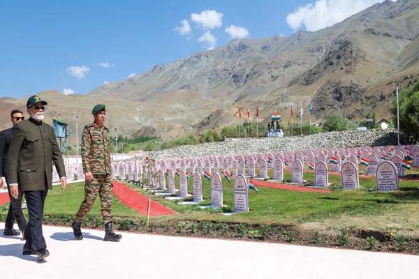 pakistan not learned anything from its history pm modi on kargil vijay diwas