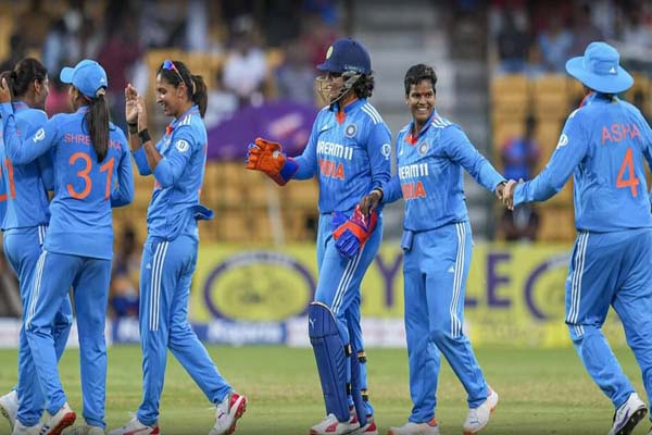 india reached in the final of womens asia cup beating bangladesh