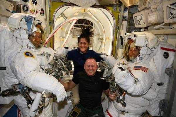 sunita williams to return from space in february 2025 nasa