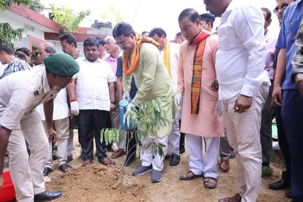 do work with transparent mindset cm dr manik saha