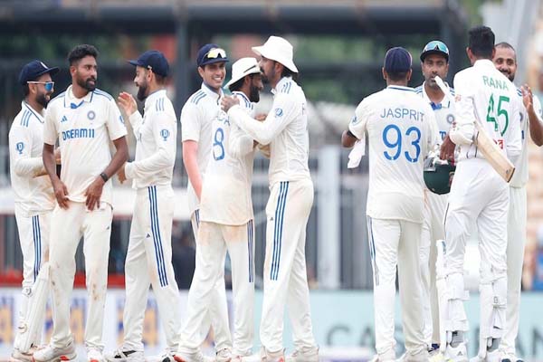 india tales lead in the series beat bangladesh by 280 runs