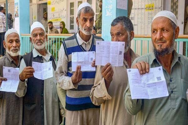 voting for the last phase  of jammu  kashmir assembly polls on tuesday