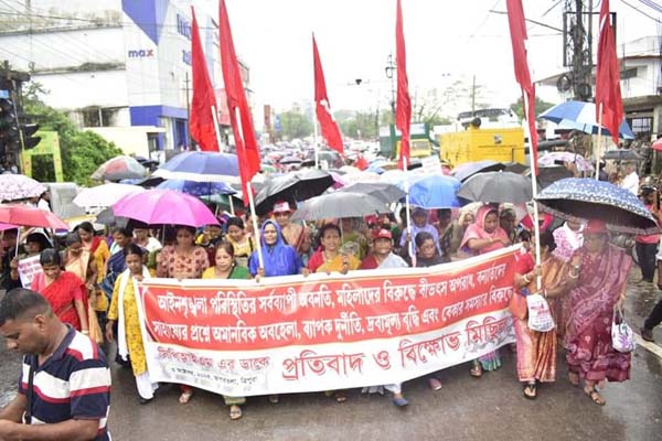 cpim holds agitation movement against law  order situation in tripura