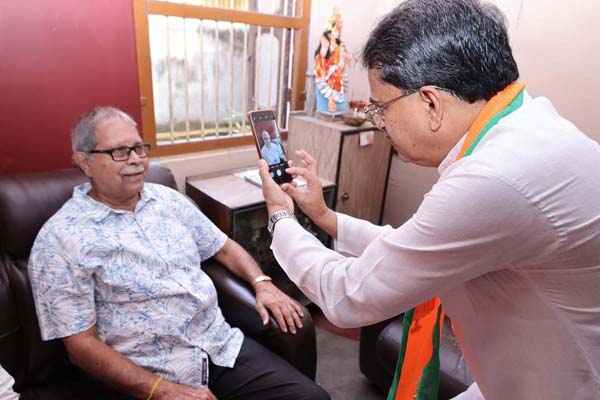 cm dr manik saha holds door to door campaign for bjps membership drive