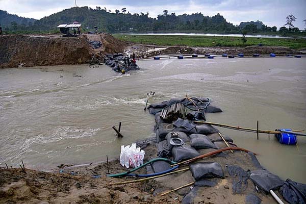 slight improvement in flood situation in assam- brahmaputra stable