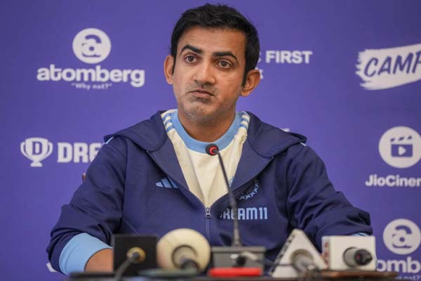 family emergency indian head coach gambhir returned to india from england