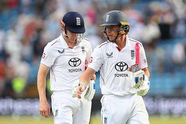 leeds test india all out for 471 in first innings- in response pope scored  century for england