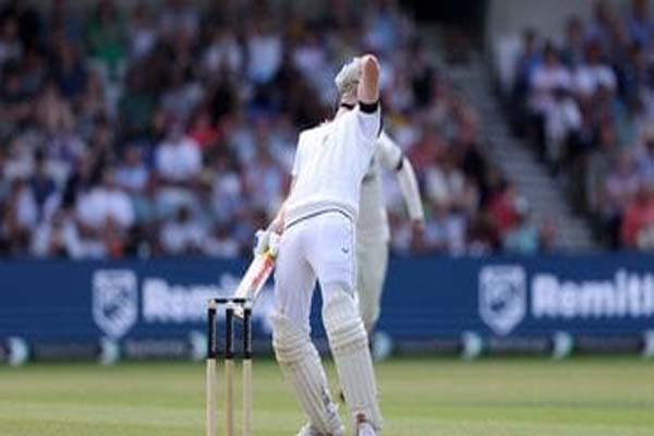 headingley test india lead by 96 runs on day 3