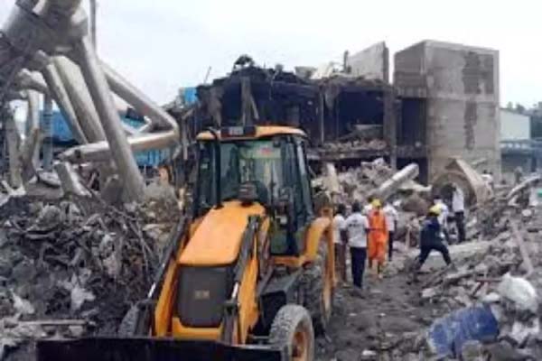 telangana factory blast death toll rises to 42 8 missing