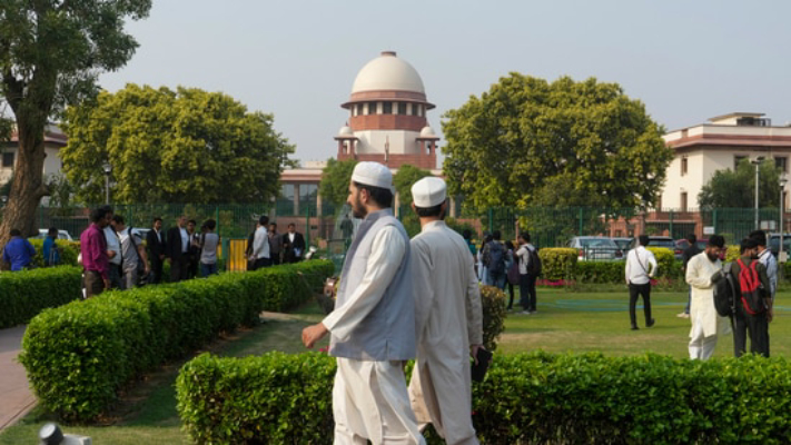 supreme court stays key provisions of waqf amendment act 2025