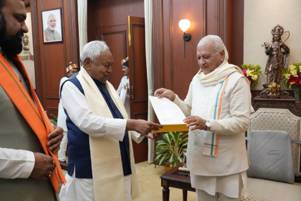 nitish steps down nda govt formation begins in bihar