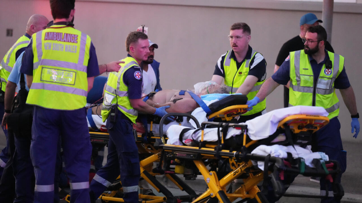 sydney terror attack during hanukkah celebration kills 12