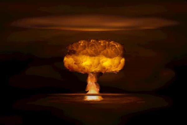 threat increasing of nuclear war in the world report