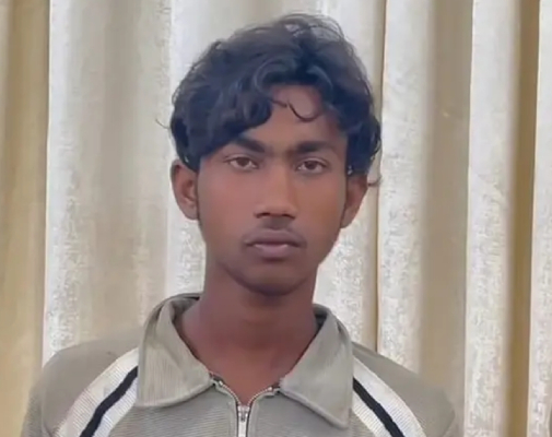 bangladeshi infiltrator arrested by bsf in tripura