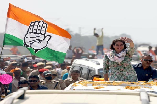 ls polls priyanka gandhi holds rally in assam