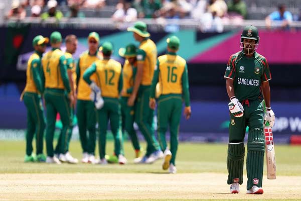 sa defends lowest score ever in t20 world cup- beats bangladesh again
