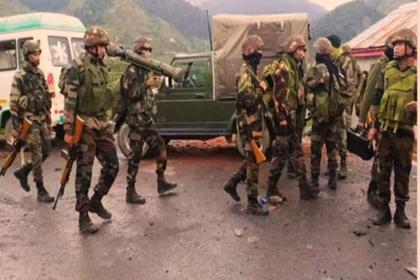 5 soldiers killed as terrorists attack army truck in jk